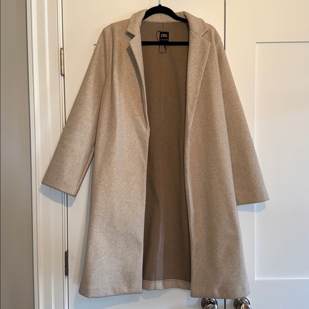 Zara - Lapel Coat - Picture 7 of 9